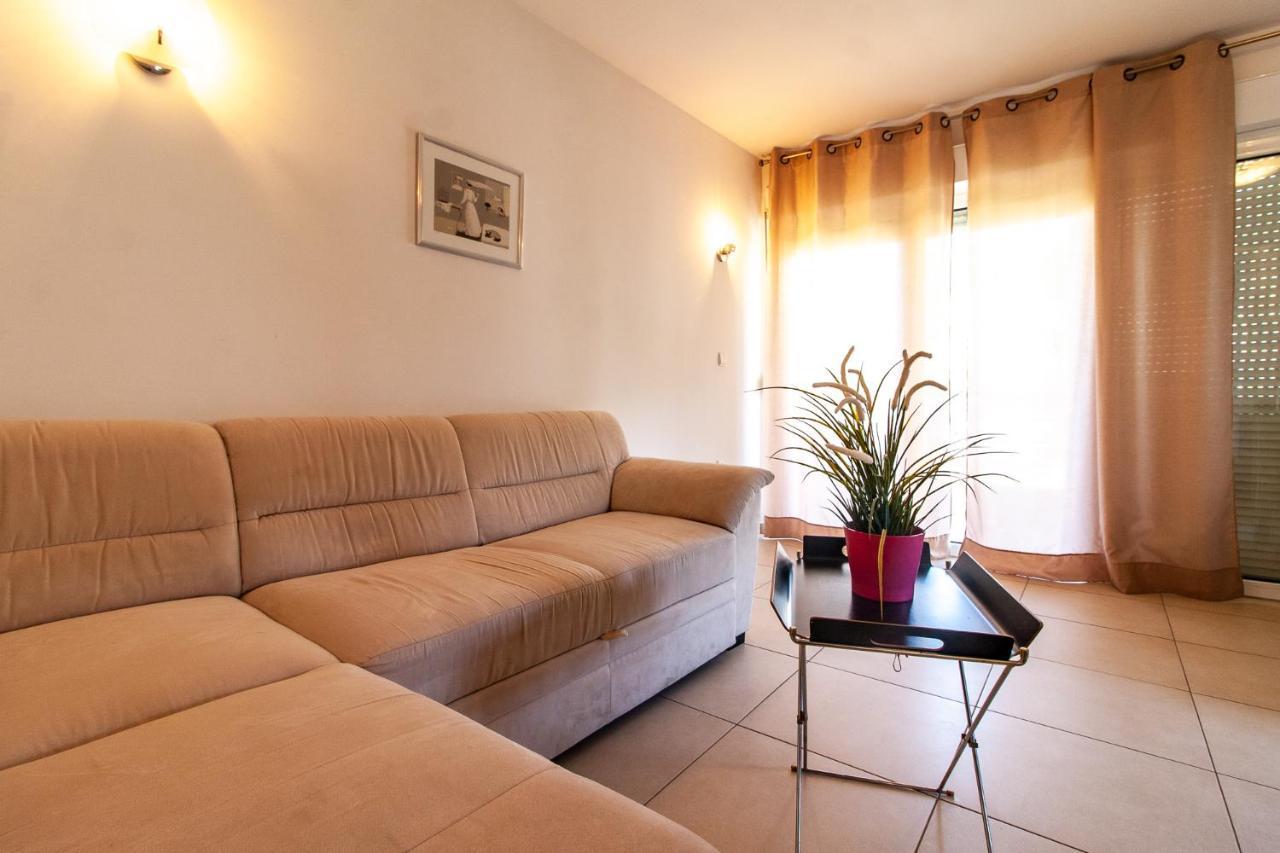 Lavanda Apartment *